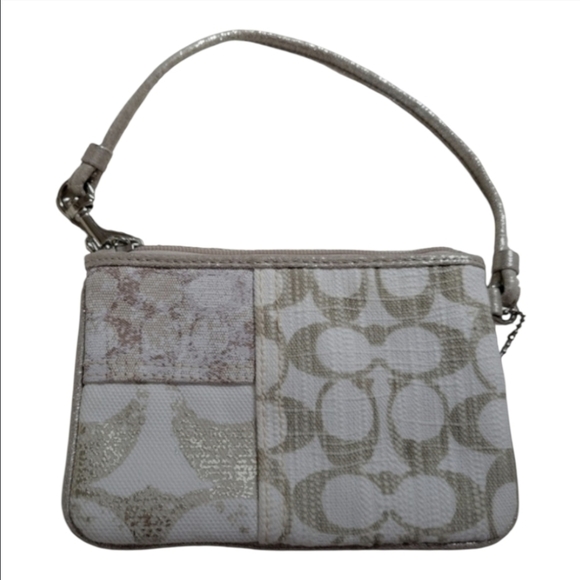 Coach Y2K Poppy Signature Wristlet- NWOT - Picture 5 of 7